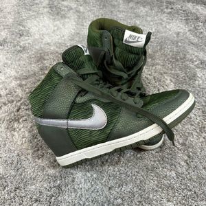Nike Dunk Sky Hi Womens Size 9.5 Carbon Green Silver Heeled Wedge Shoes